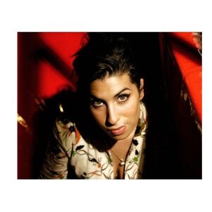 Amy Winehouse 8x10 Photo
